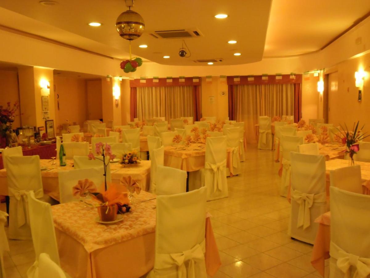 Hotel Torino Фалерна Екстериор снимка